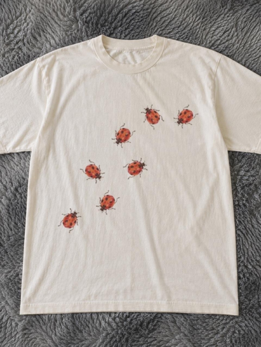 Kids Cream Short-Sleeve Tee with Ladybug Print